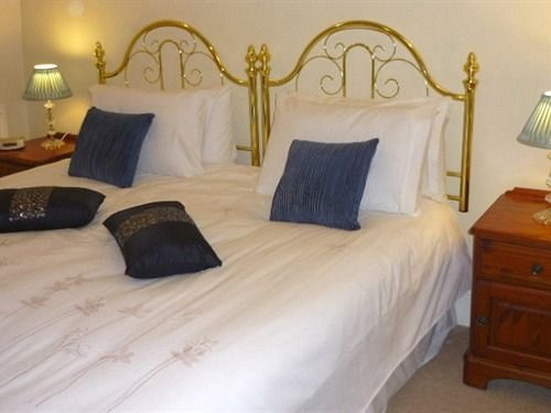 Alpine Lodge Guest House Μπάξτον Εξωτερικό φωτογραφία