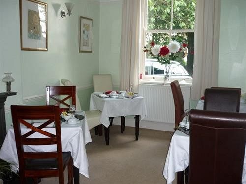 Alpine Lodge Guest House Μπάξτον Εξωτερικό φωτογραφία