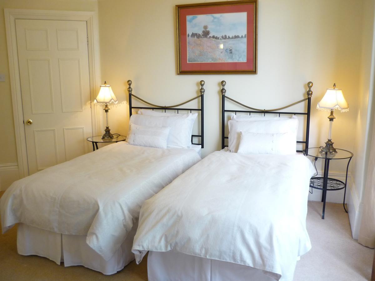 Alpine Lodge Guest House Μπάξτον Εξωτερικό φωτογραφία