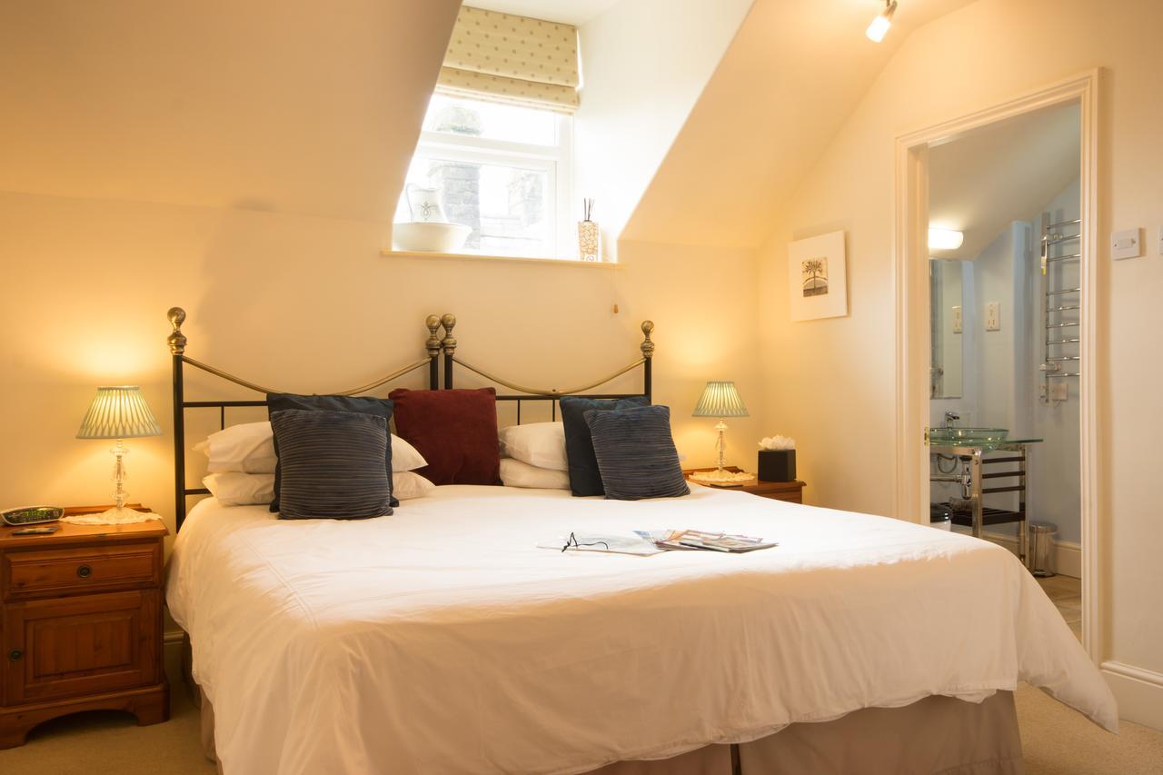 Alpine Lodge Guest House Μπάξτον Εξωτερικό φωτογραφία